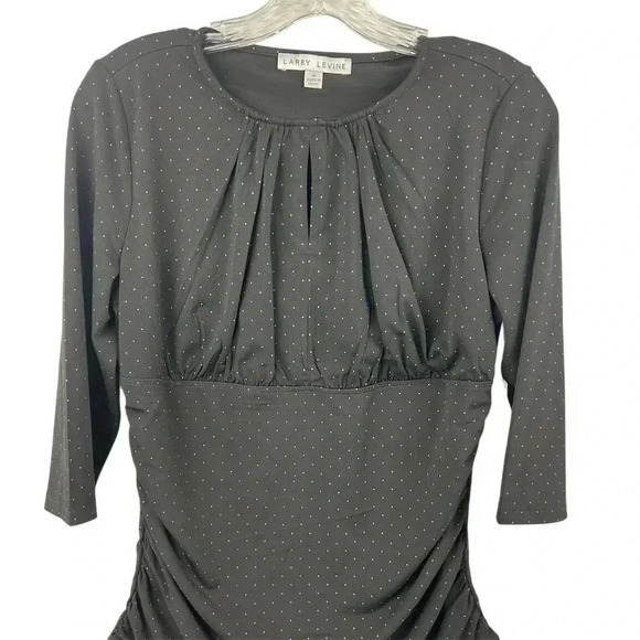 Larry Levine Women's M Black Polka Dot Blouse Flowy Keyhole Gathered Sides - Picture 2 of 14